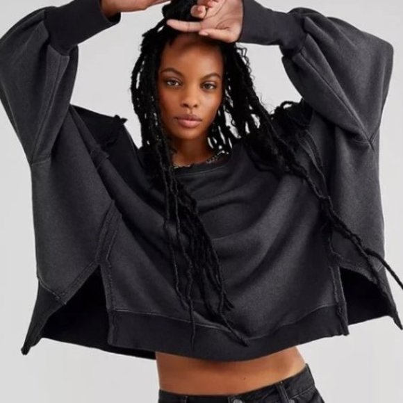 NWT!!!!! 𝙁𝙍𝙀𝙀 𝙋𝙀𝙊𝙋𝙇𝙀 𝘾𝘼𝙈𝘿𝙀𝙉 𝘽𝙇𝘼𝘾𝙆 𝙎𝙄𝙕𝙀 SMALL - Picture 3 of 11